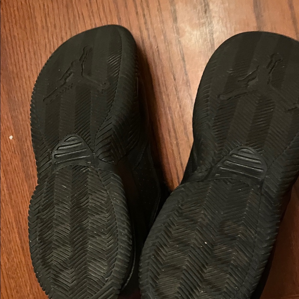 “Stay Loyal”, Air Jordan,Men’s Black mid--Top Athletic Basketball Shoes. - Picture 12 of 14